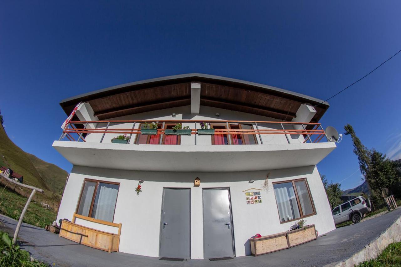 Ski House Bluebird 古多里 外观 照片